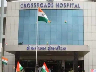 crossroads hospital dabhasa vadodara hospitals